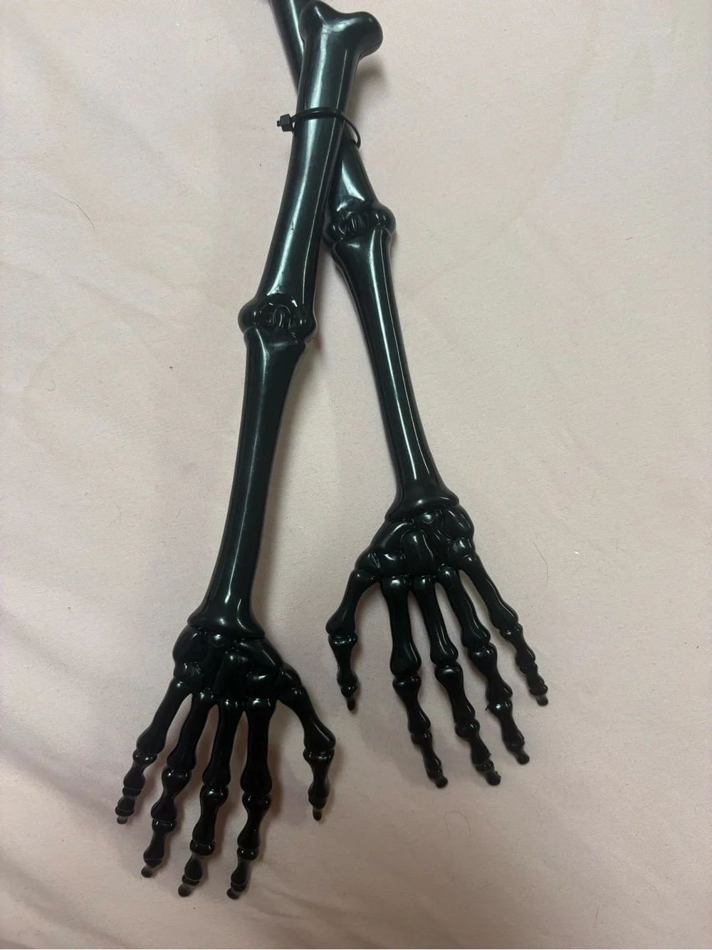 Halloween Skeleton Tongs Bundle 6 Sets Black White Party Serving Props